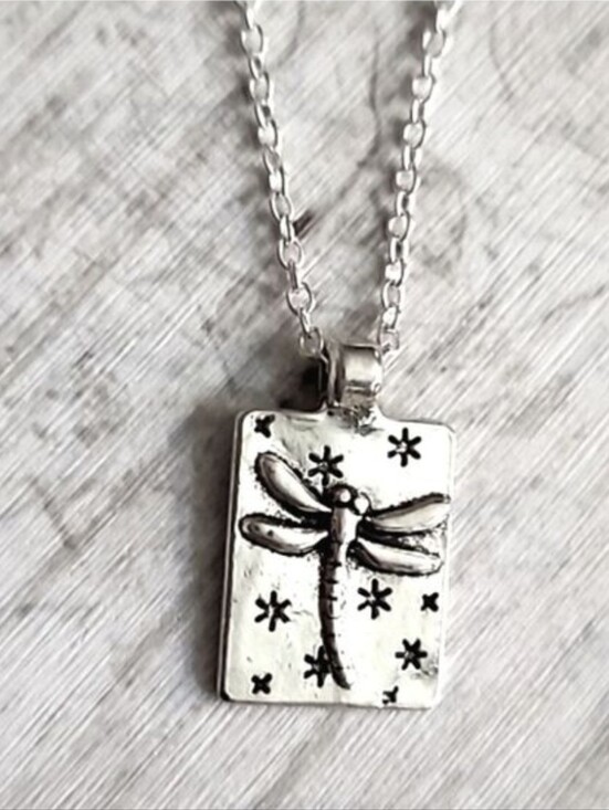 Fashion Jewelry Jewelry - Dragonfly Pendant Necklace